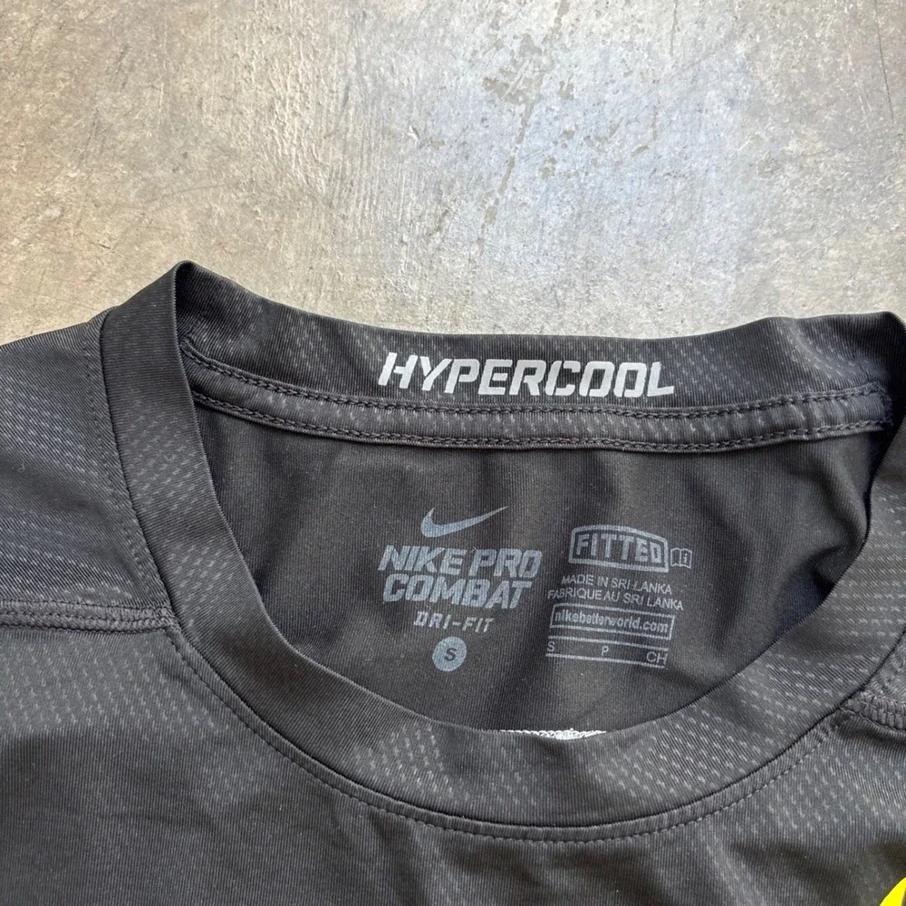 Oregon Ducks Shirt Mens Small Black Nike Pro Combat Hypercool Fitted Gym